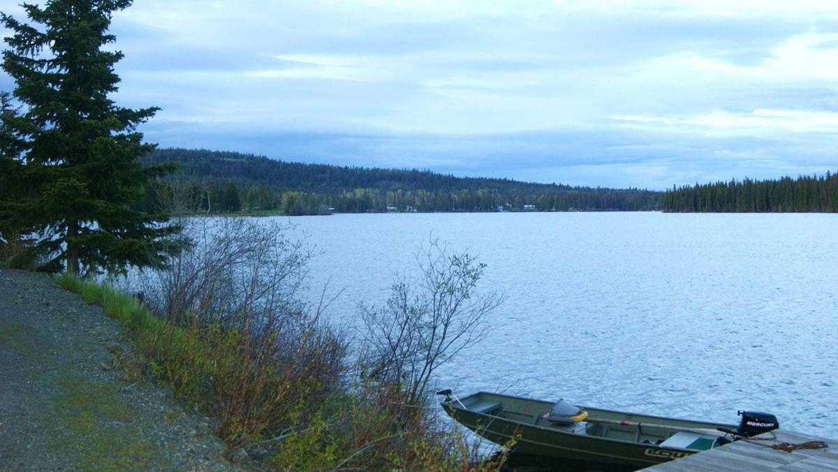 Lac Le Jeune Nature Resort Logan Lake Eksteriør billede