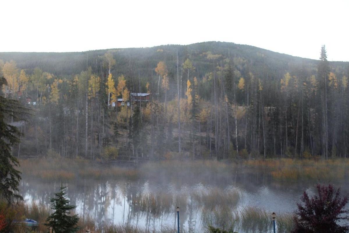 Lac Le Jeune Nature Resort Logan Lake Eksteriør billede